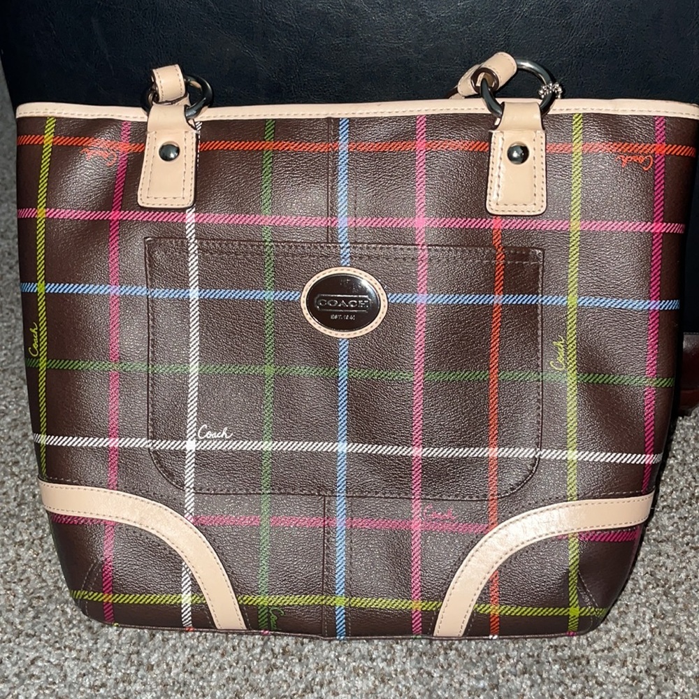 Tote - Picture 6 of 6